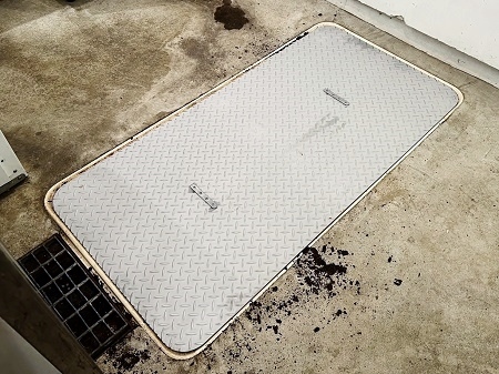 グリストラップ 蓋:大阪市住之江区のお客様より 「3個1」にしたグリストラップの蓋